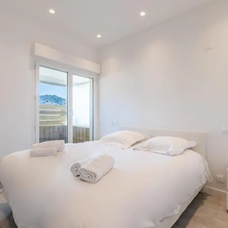 Lb Vacation I Elegant With Terrace & Mezzanine In The Heart Of